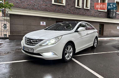Седан Hyundai Sonata 2010 в Киеве
