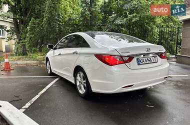 Седан Hyundai Sonata 2010 в 