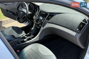 Седан Hyundai Sonata 2013 в 