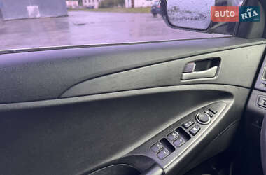Седан Hyundai Sonata 2013 в 