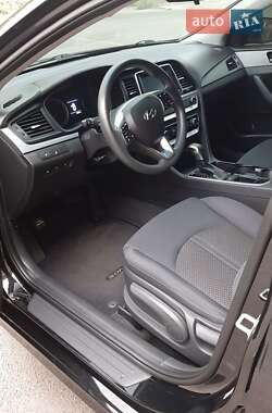 Седан Hyundai Sonata 2019 в 