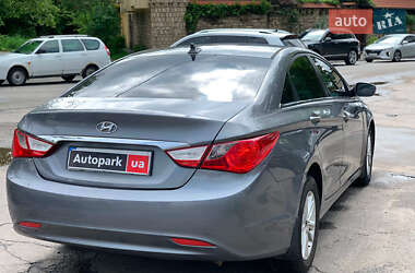 Седан Hyundai Sonata 2011 в 