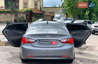 Седан Hyundai Sonata 2011 в 