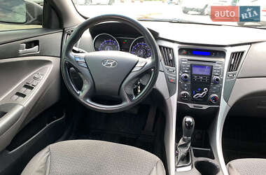 Седан Hyundai Sonata 2011 в 