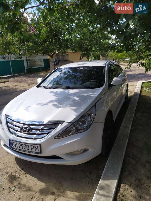 Седан Hyundai Sonata 2012 в 