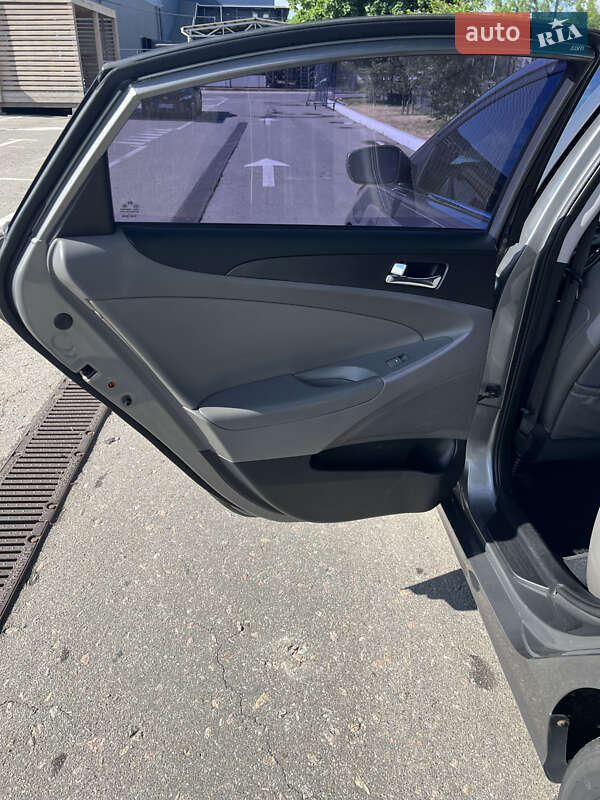 Седан Hyundai Sonata 2012 в Киеве фото 23 Седан Hyundai Sonata 2012 в Киеве