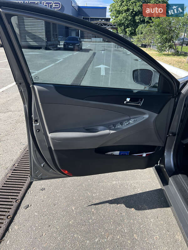 Седан Hyundai Sonata 2012 в Киеве фото 21 Седан Hyundai Sonata 2012 в Киеве