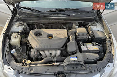 Седан Hyundai Sonata 2014 в 