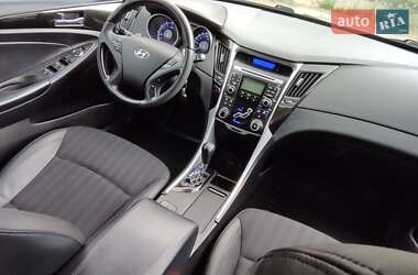 Седан Hyundai Sonata 2011 в 
