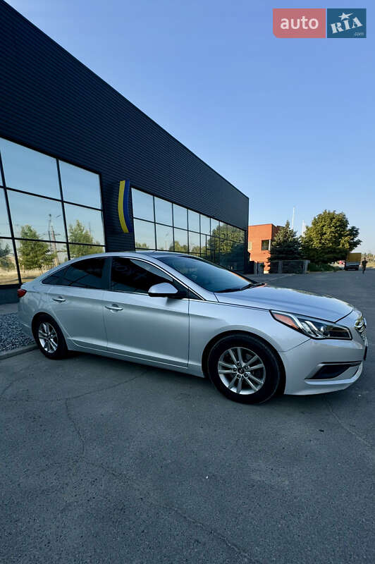 Седан Hyundai Sonata 2016 в Дніпрі