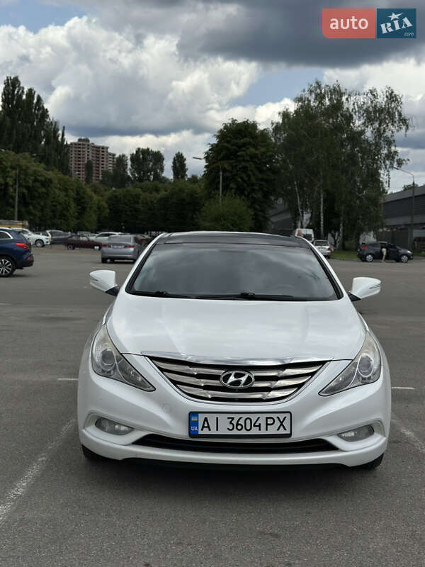 Седан Hyundai Sonata 2012 в Киеве