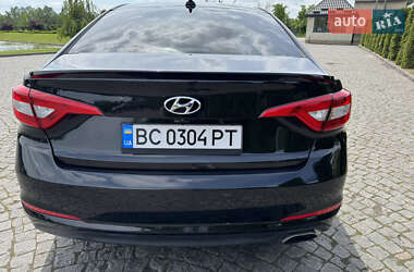 Седан Hyundai Sonata 2015 в 