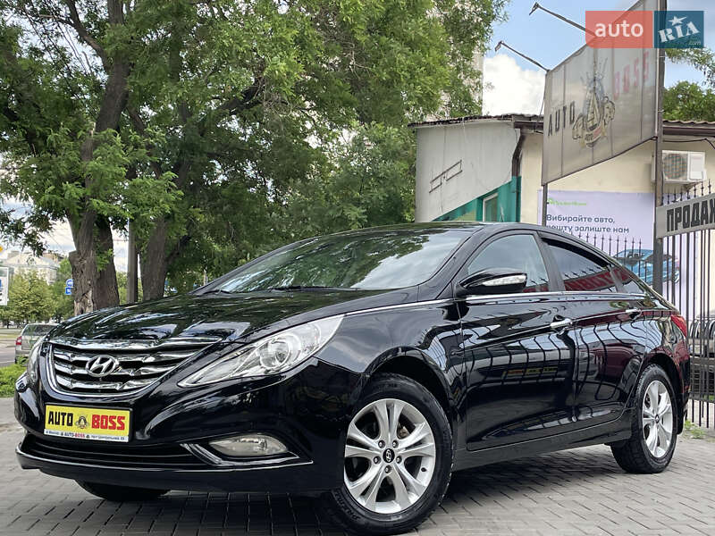 Hyundai Sonata 2010