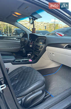 Седан Hyundai Sonata 2016 в 