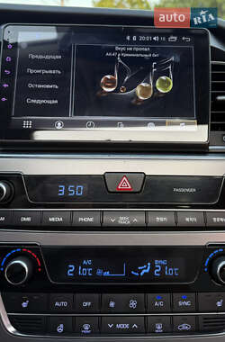 Седан Hyundai Sonata 2014 в 