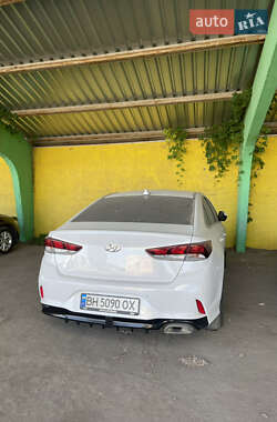 Седан Hyundai Sonata 2017 в Умани