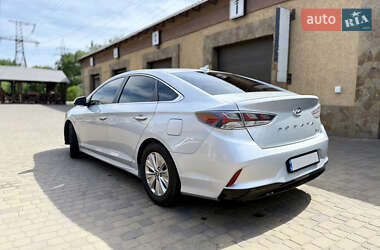 Седан Hyundai Sonata 2019 в 