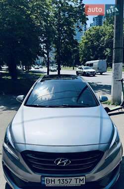 Седан Hyundai Sonata 2015 в 