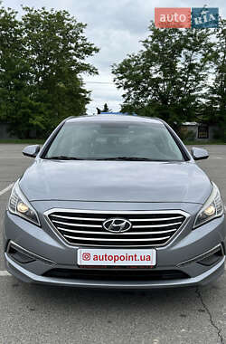 Седан Hyundai Sonata 2015 в Белогородке