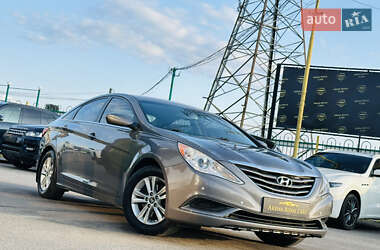 Седан Hyundai Sonata 2013 в 