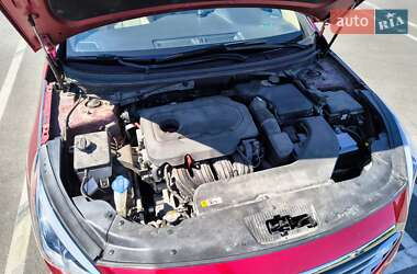 Седан Hyundai Sonata 2015 в 