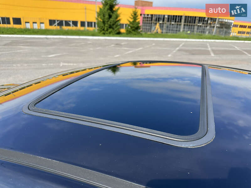 Седан Hyundai Sonata 2012 в Чернівцях
