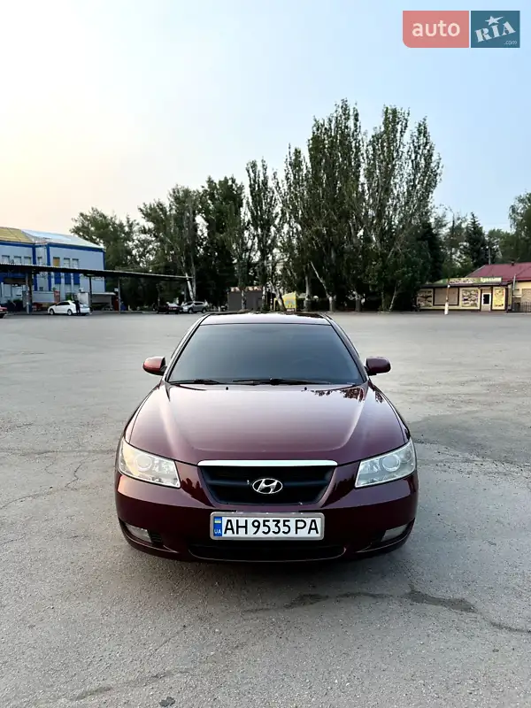 Hyundai Sonata