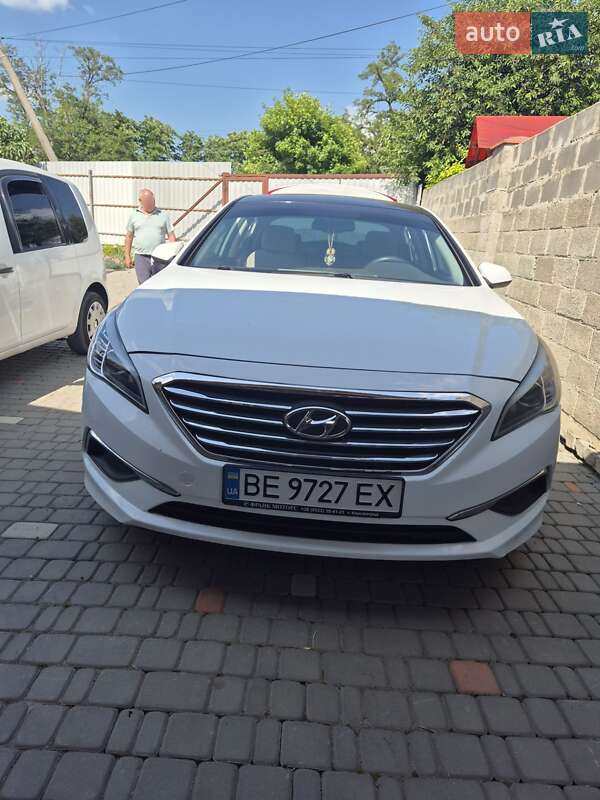 Седан Hyundai Sonata 2015 в Первомайську