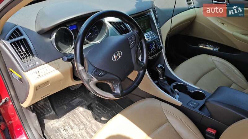 Седан Hyundai Sonata 2013 в Тернополе