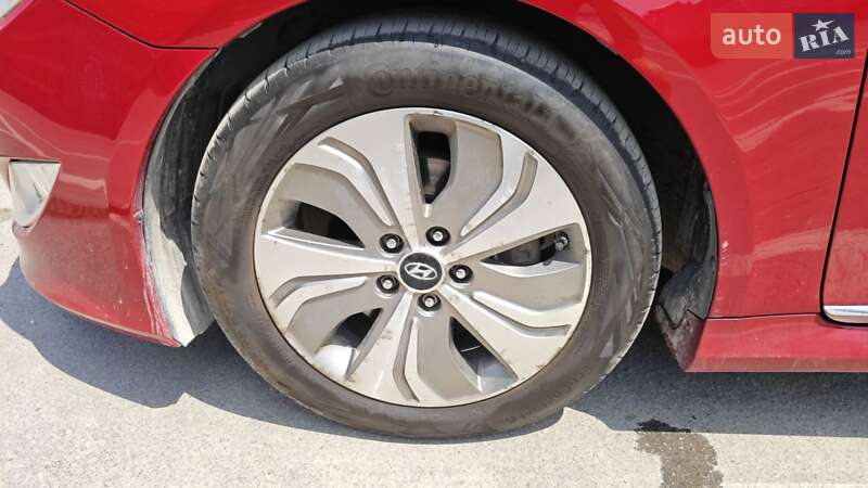 Седан Hyundai Sonata 2013 в Тернополе