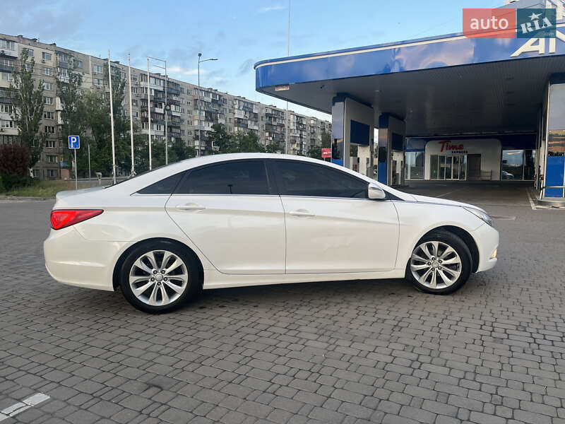 Седан Hyundai Sonata 2014 в Києві