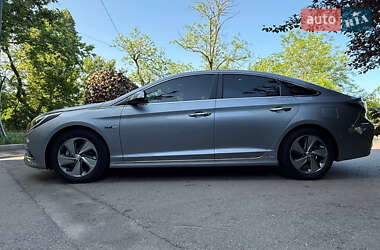 Седан Hyundai Sonata 2015 в 