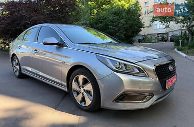 Седан Hyundai Sonata 2015 в 