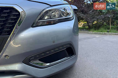 Седан Hyundai Sonata 2015 в 