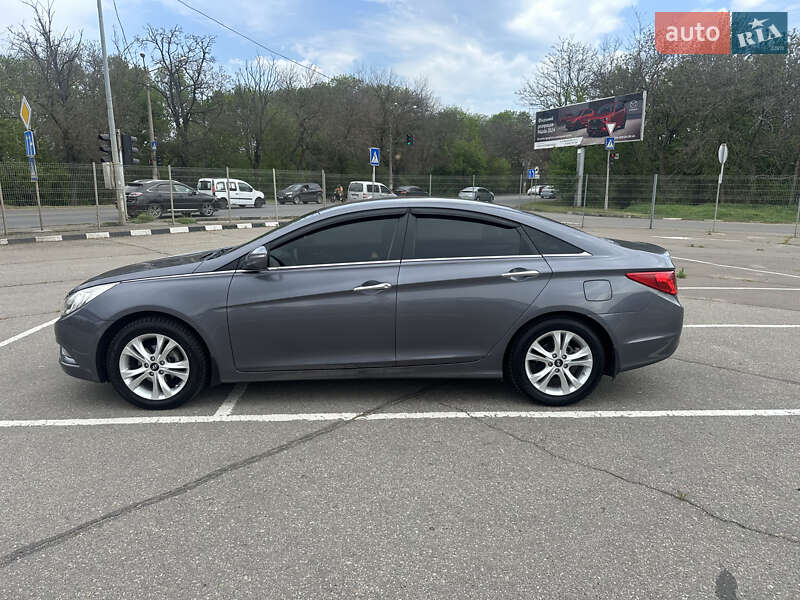 Седан Hyundai Sonata 2011 в Одессе