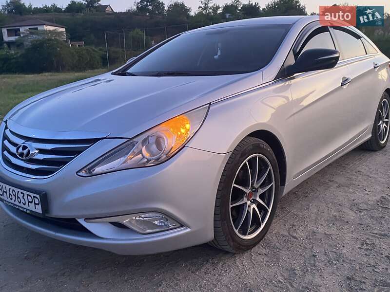 Седан Hyundai Sonata 2014 в Белгороде-Днестровском