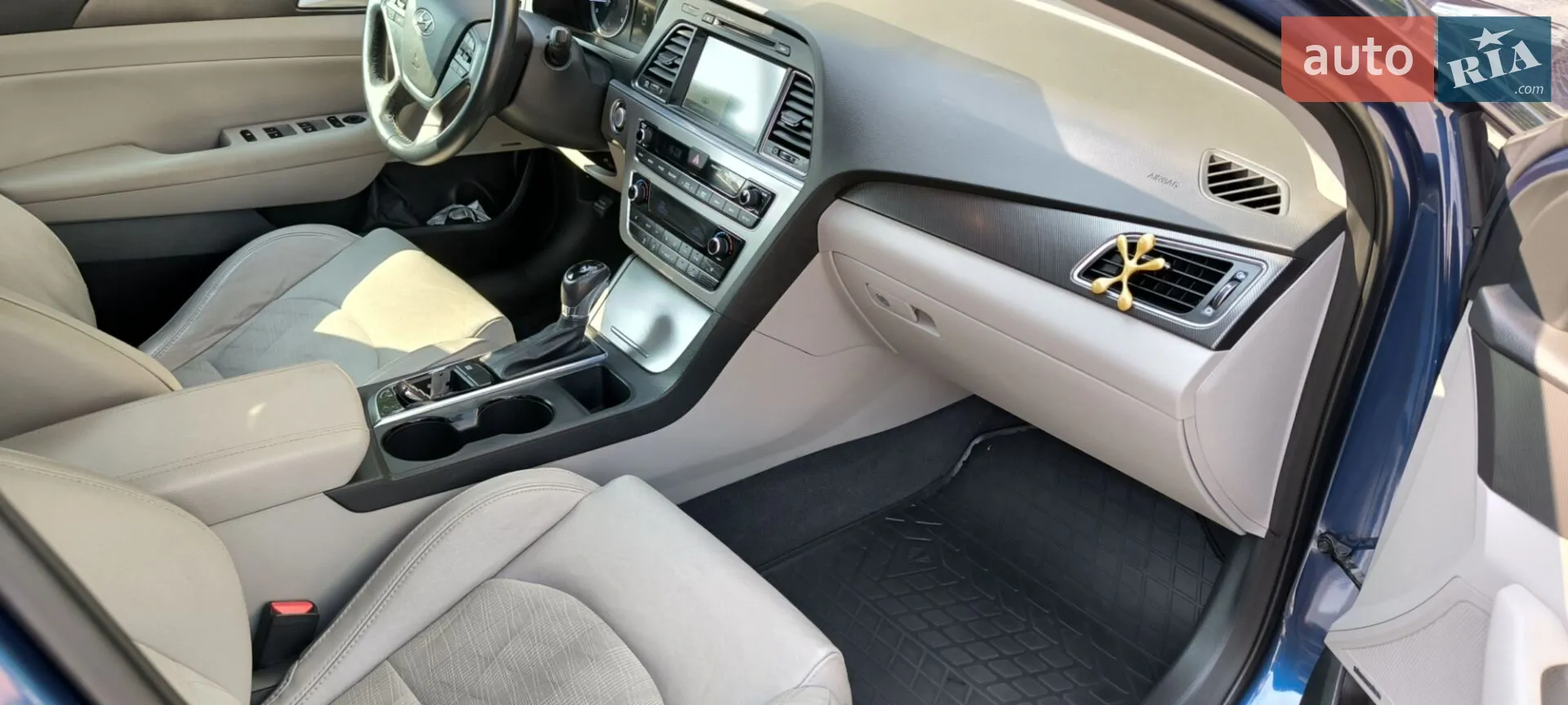 2015 Hyundai Sonata - мініатюра 13