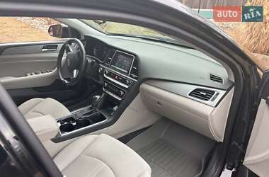Седан Hyundai Sonata 2018 в 