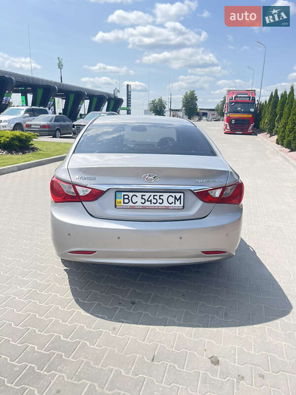 Седан Hyundai Sonata 2011 в Тернополе