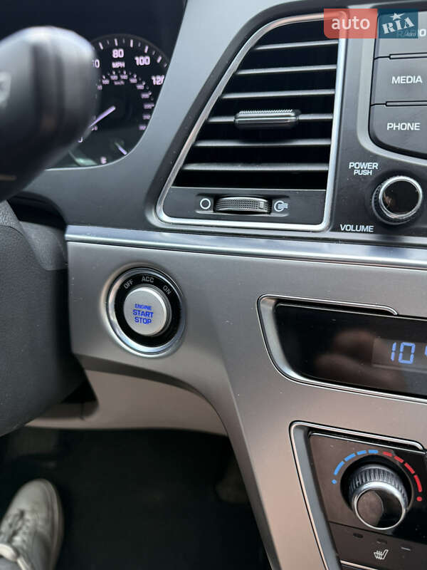 Седан Hyundai Sonata 2014 в Днепре