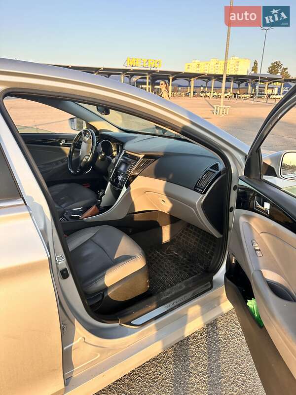 Седан Hyundai Sonata 2014 в Харкові