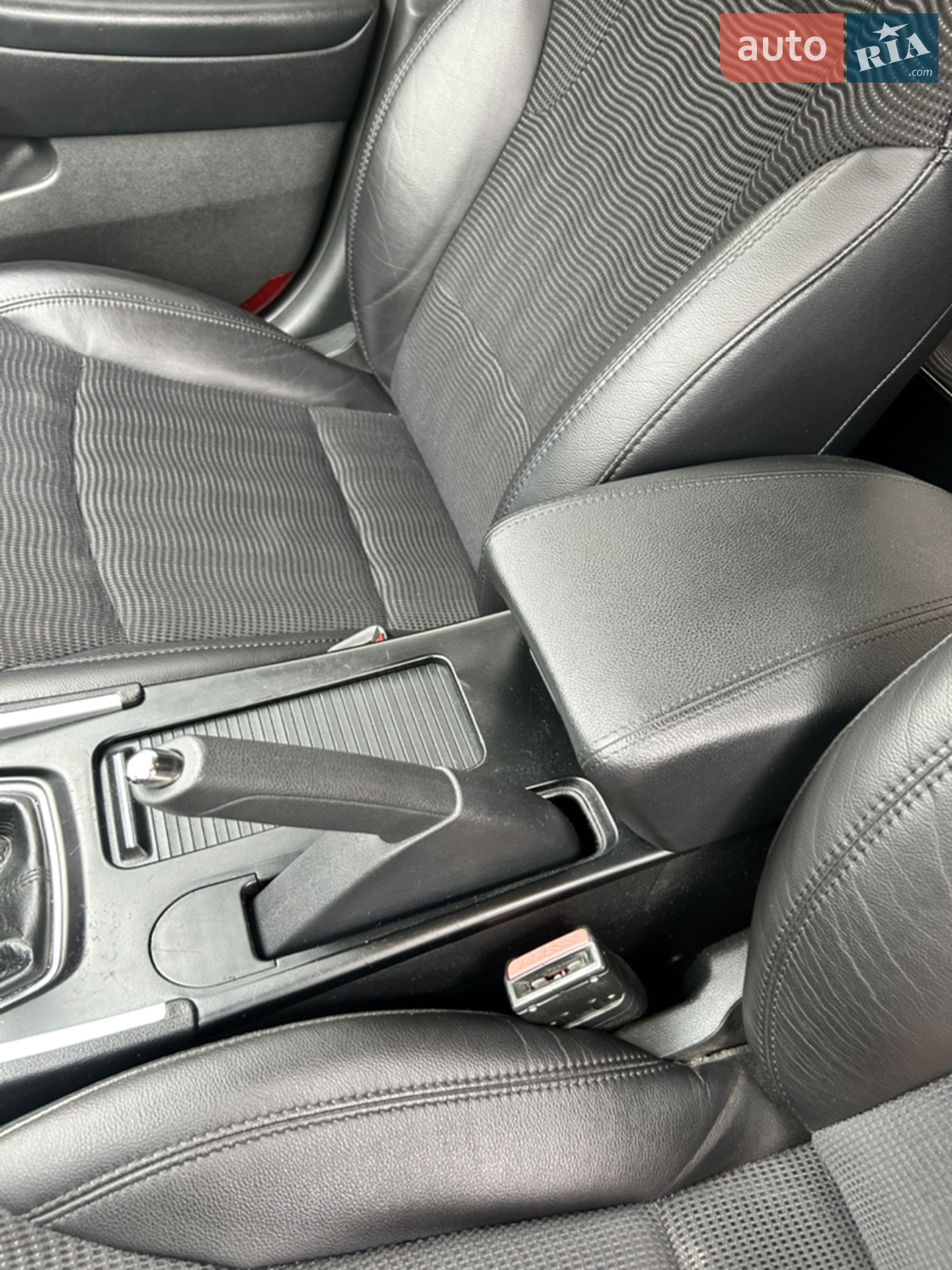2012 Hyundai Sonata - мініатюра 16