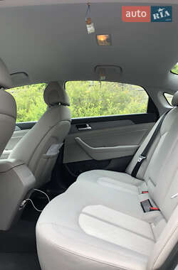 Седан Hyundai Sonata 2016 в 