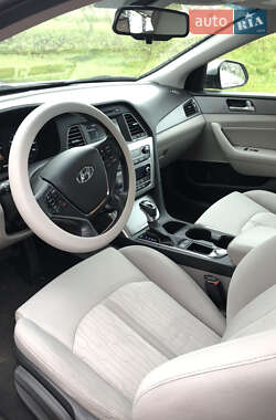 Седан Hyundai Sonata 2016 в 