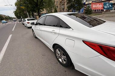 Седан Hyundai Sonata 2012 в 