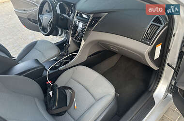 Седан Hyundai Sonata 2012 в 