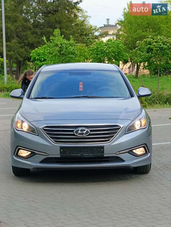 Hyundai Sonata 2015