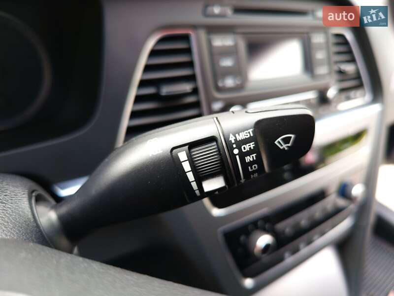 Седан Hyundai Sonata 2015 в Одессе