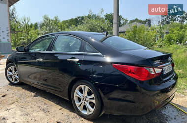 Седан Hyundai Sonata 2013 в 