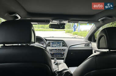 Седан Hyundai Sonata 2014 в 